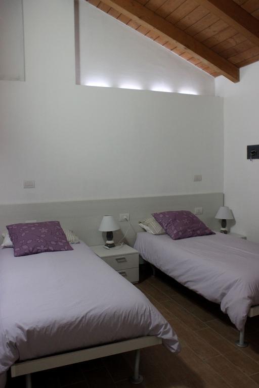 Al Castello Bed And Breakfast Cornate d'Adda Chambre photo